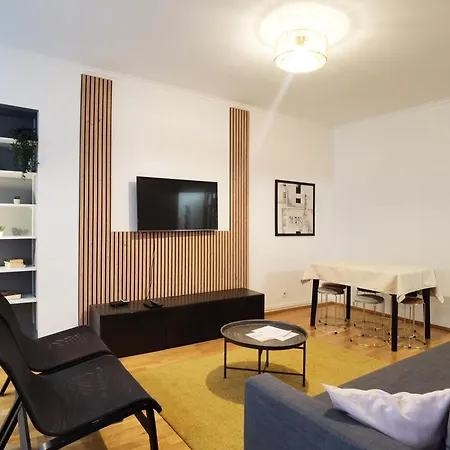 Calm 60m2 Near Notre-dame And Seine 2bdrs N4-4b Apartment Paris